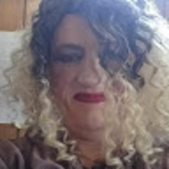 Meet your Posher, Roberta josephine - Picture 1 of 1